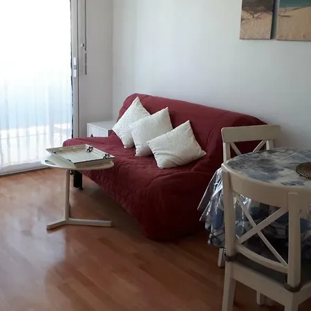 Vendee Vue فندق *